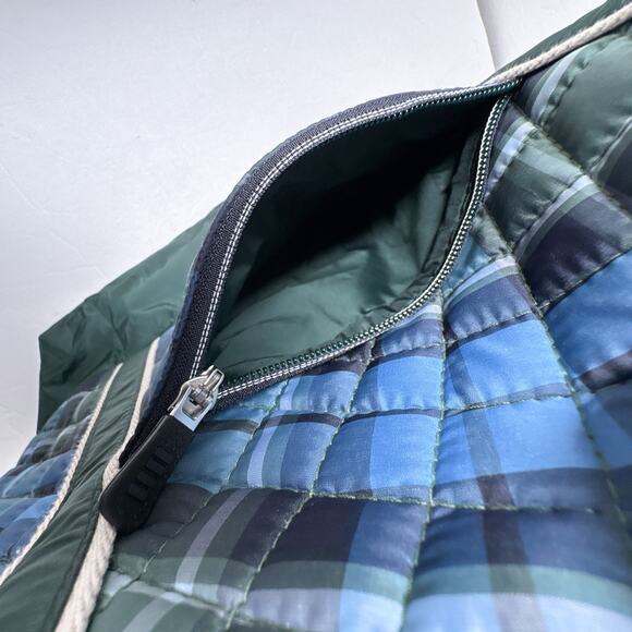 Lands’ End Quilted Plaid Tote Medium Bag - Picture 3 of 13